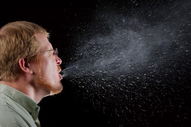 1280px-sneeze