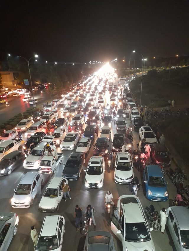 278266127_541346857355300_5977042122799997325_n Hundreds Of thousands hit Pakistani streets to protest Imran Khan's ouster