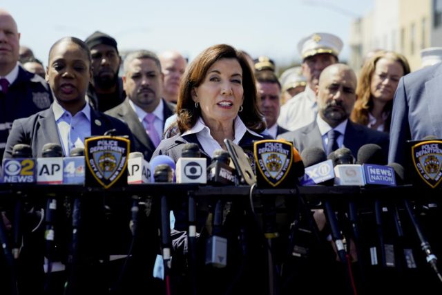 Police focus on van renter in Brooklyn subway shooting probe. .. Police focus on van renter in Brooklyn subway shooting probe