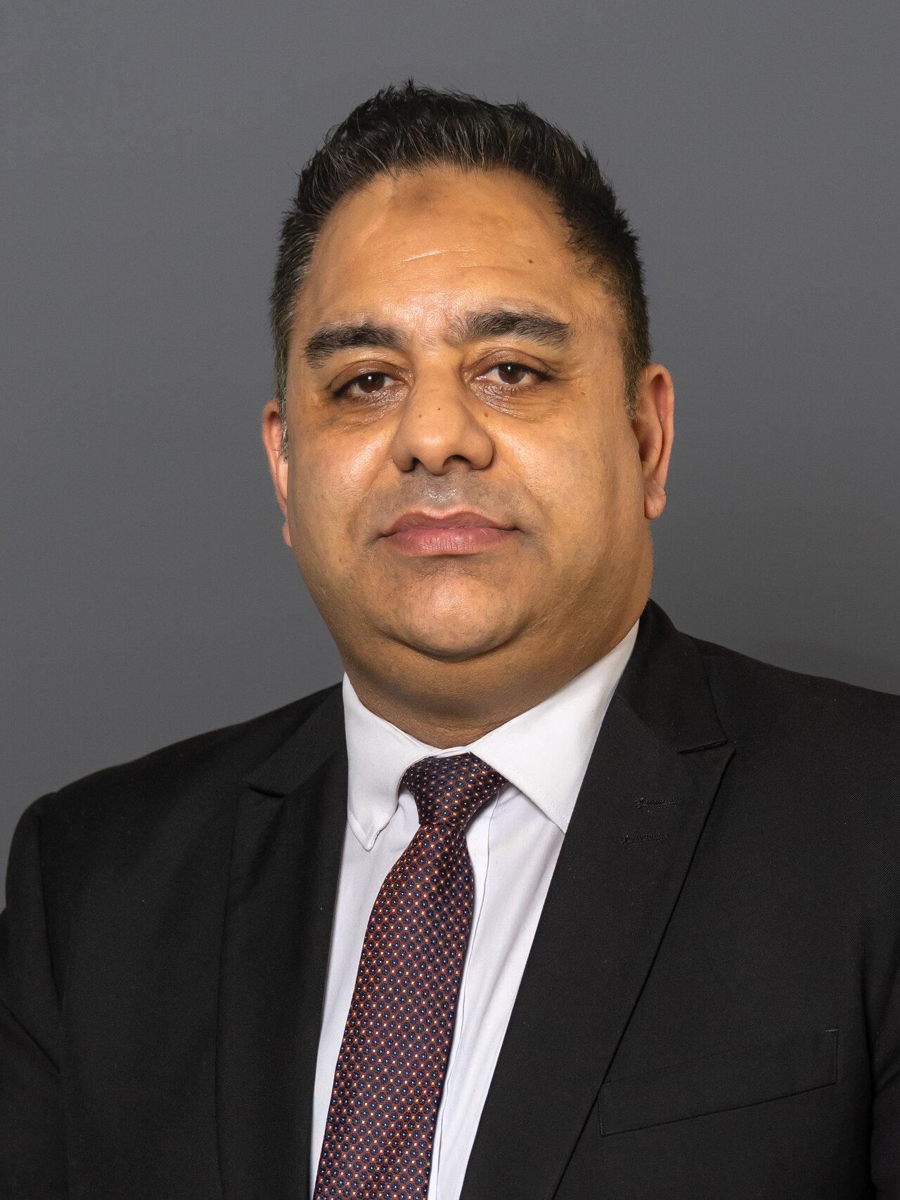 ai-fill-50843 Imran Hussain Resigns as UK Shadow Minister