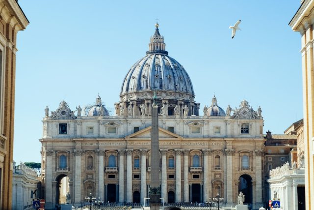 Pope Francis, First Pontiff from Americas, Dies at Age 88 Pope Francis waves to a crowd from a balcony at St. Peter's Basilica in Vatican City.