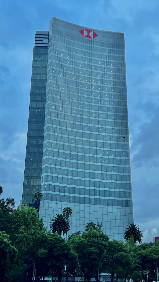 Torre HSBC, the headquarters of HSBC Mexico in Mexico City Torre HSBC, the headquarters of HSBC Mexico in Mexico City