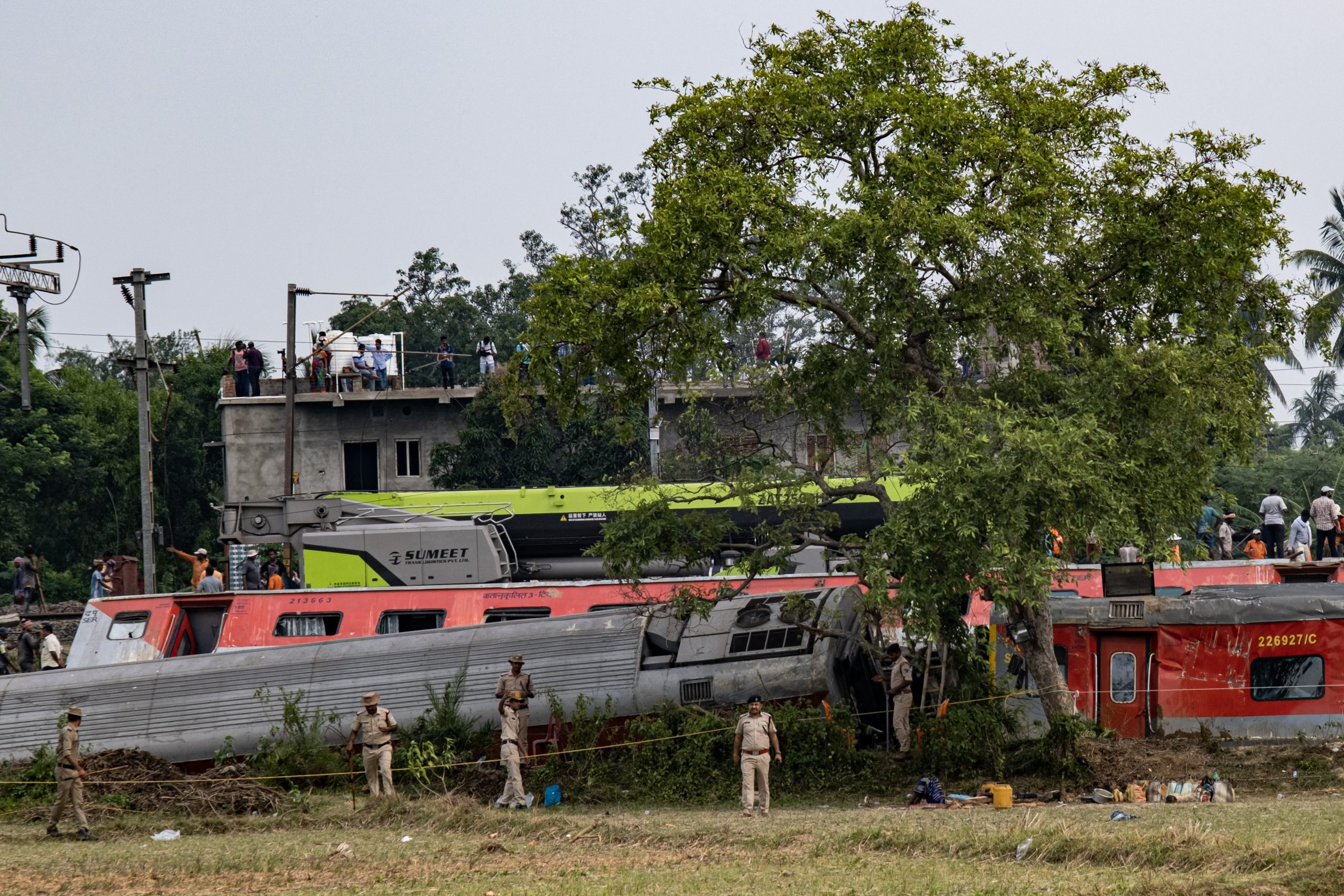ai-fill-50982 Tamil Nadu Bus Crash Kills 5, Injures 34
