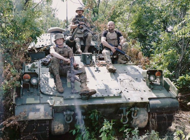 2023 Ukrainian counteroffensive Ukrainian soldiers advance across a field near a recaptured village in Donetsk oblast during the 2023 counteroffensive.