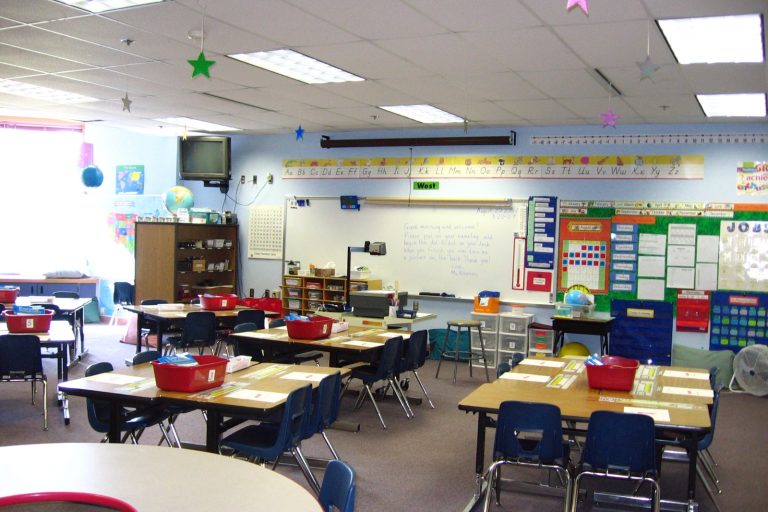 American Students Show Sustained Reading, Math Score Declines
