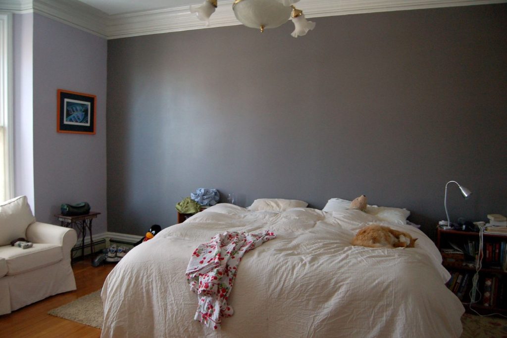 Homeowner Completes Diy Hexagon Wall Treatment For Guest Bedroom Renovation