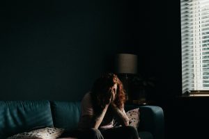 Parenting Experts Warn Against Using Blaming Phrases to Maintain Effective Communication