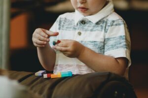 Short Words and Picture Cards Beat Long Talks for Children With Autism