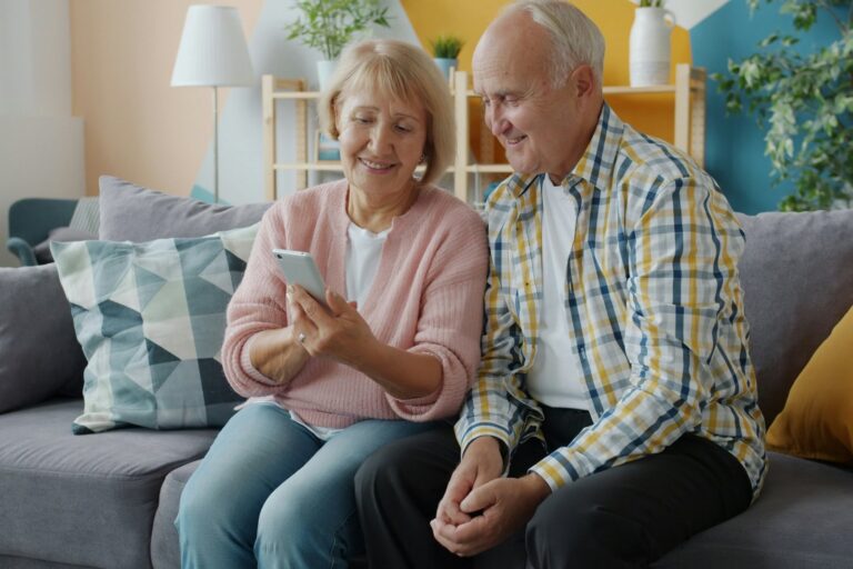 How to Guide Aging Parents Away From Relying on AI Chatbots for Medical Advice