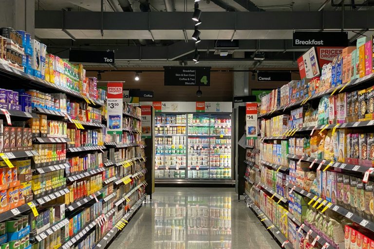 How Costco’s 14% Markup Cap Keeps Prices Below Competitors