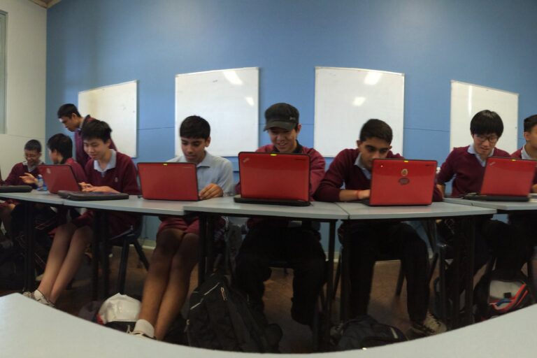 How AI in Education Is Reshaping Teen Confidence—and How Parents Can Protect Them