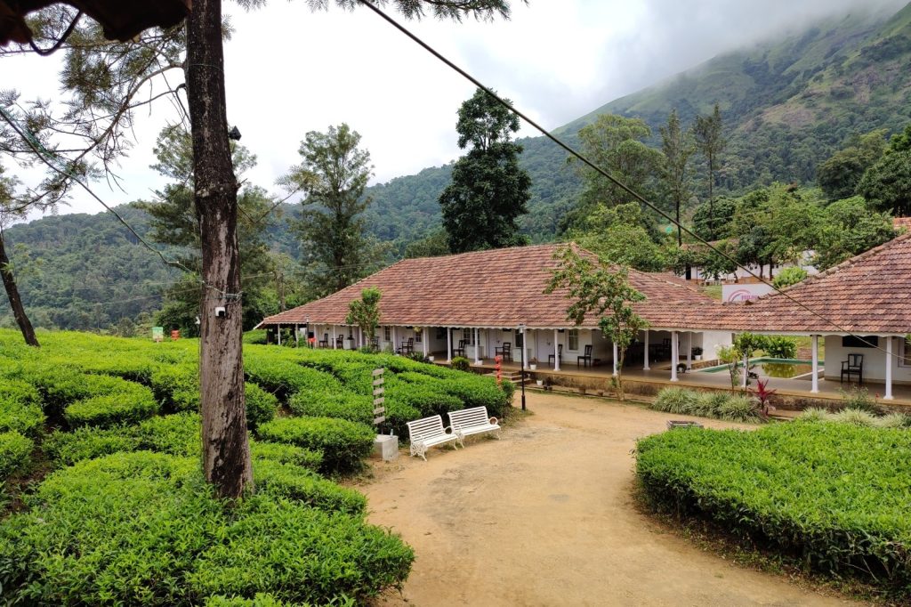 Festive Travel Bookings in India Rise 50% Ahead of Last Year, Zostel Reports